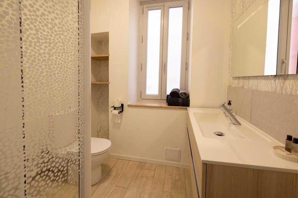 Le Cosy C - T2 Tout Equipe - Centre-Ville Gare Montlucon Ngoại thất bức ảnh
