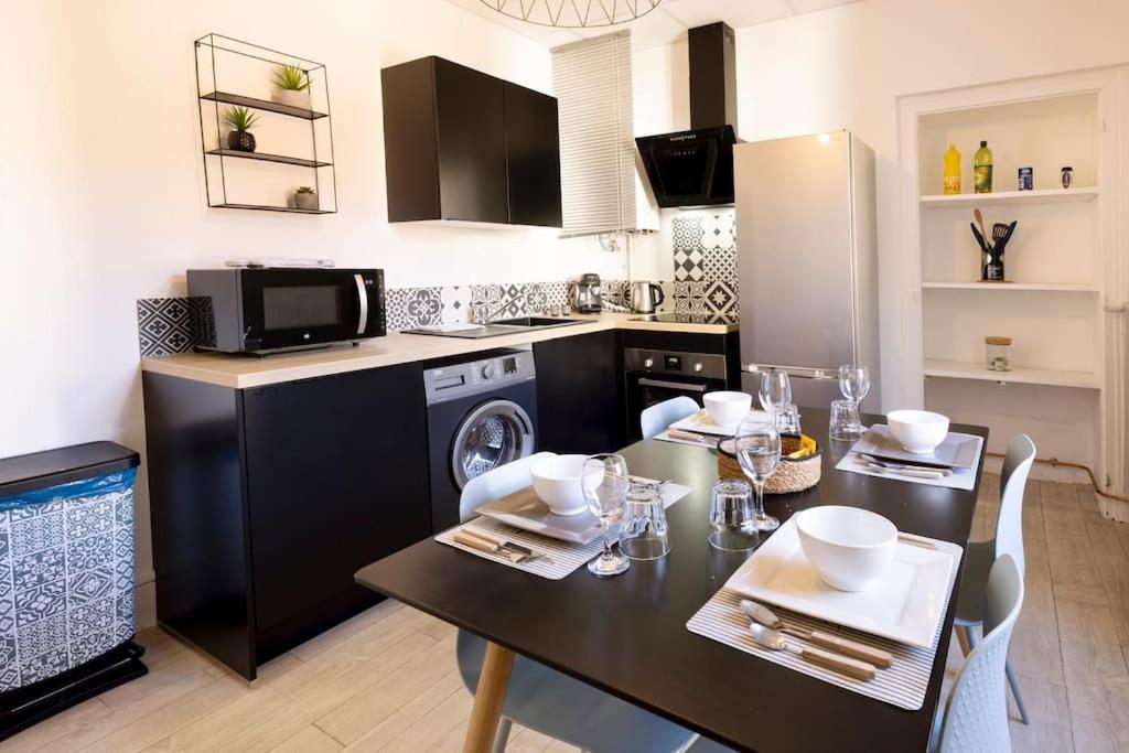 Le Cosy C - T2 Tout Equipe - Centre-Ville Gare Montlucon Ngoại thất bức ảnh