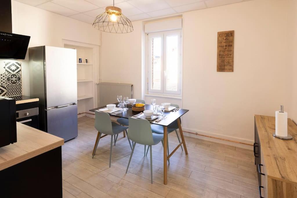 Le Cosy C - T2 Tout Equipe - Centre-Ville Gare Montlucon Ngoại thất bức ảnh